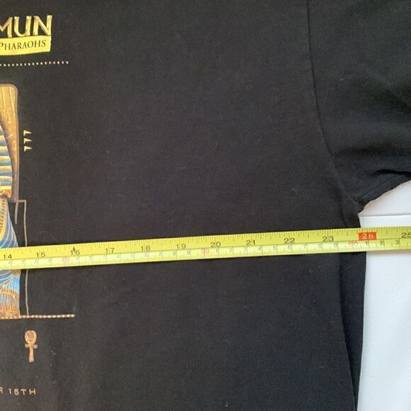 Hanes Authentic King Tut Pharaon Shirt Lama 2005 Museum T - Shirt Size XL - Picture 5 of 7